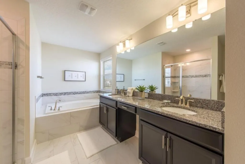 H2U - Thor - Cg1561 Home Davenport Holiday home